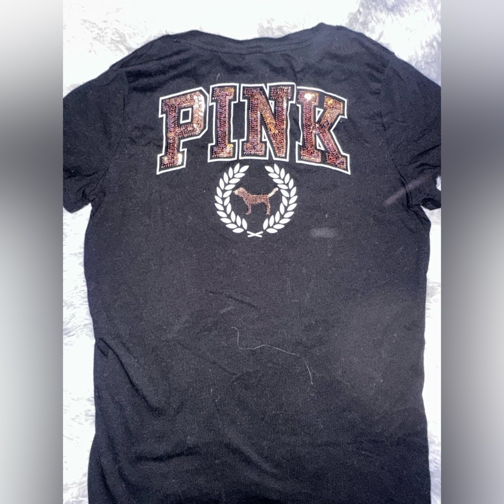 PINK Victoria's Secret Black VNeck w/Rose Gold Sequins Tee - EUC Medium